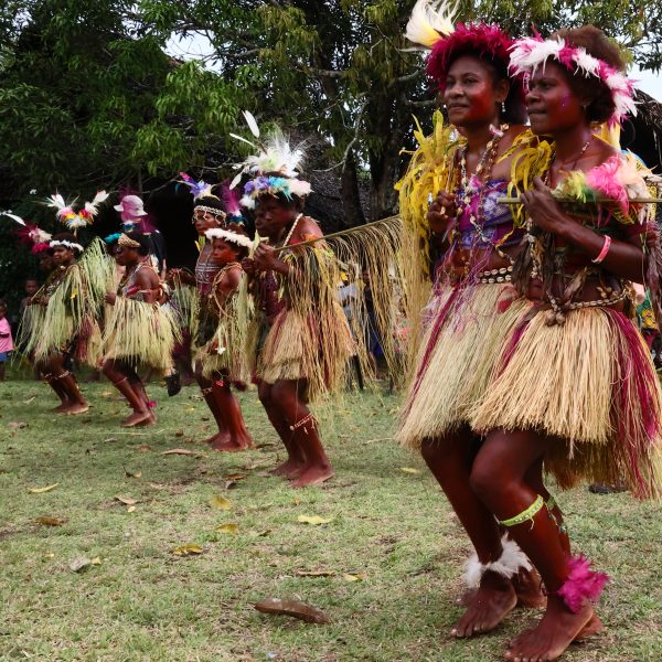 Bosmun tribe women dancers from Ramu River, Papua New Guinea